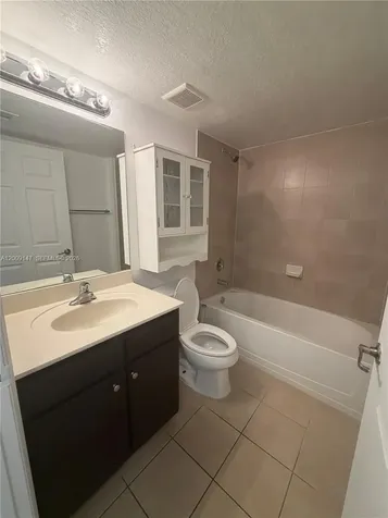 22421 SW 88th Place Cutler Bay FL 33190