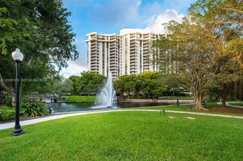 1000 Quayside Terrace Miami FL 33138