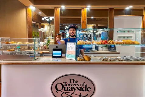 1000 Quayside Terrace Miami FL 33138