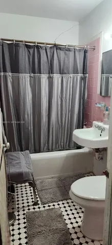 890 E 52nd Street Hialeah FL 33013