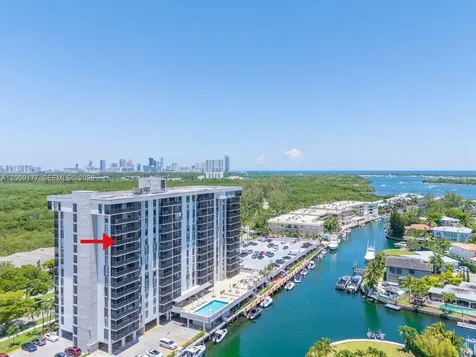 2500 NE 135th Street North Miami FL 33181