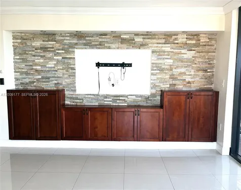 2500 NE 135th Street North Miami FL 33181