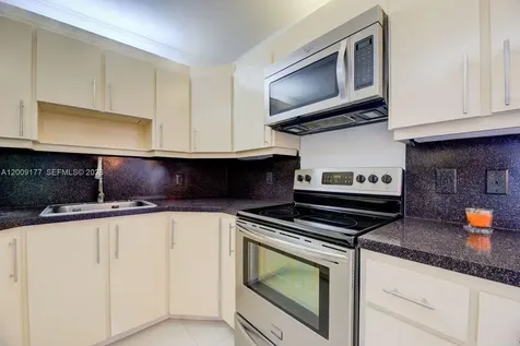 2500 NE 135th Street North Miami FL 33181