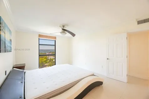 2500 NE 135th Street North Miami FL 33181