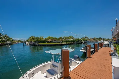 2500 NE 135th Street North Miami FL 33181