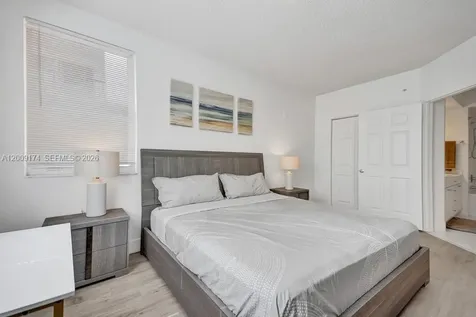 17100 N Bay Road Sunny Isles Beach FL 33160