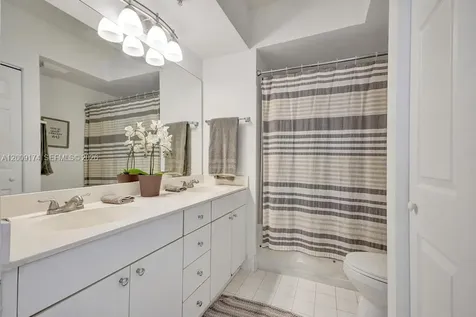 17100 N Bay Road Sunny Isles Beach FL 33160