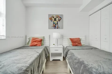 17100 N Bay Road Sunny Isles Beach FL 33160