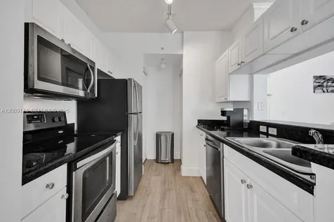 17100 N Bay Road Sunny Isles Beach FL 33160