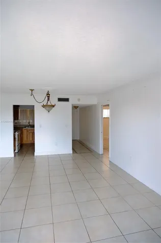 650 NE 149th Street Miami FL 33161