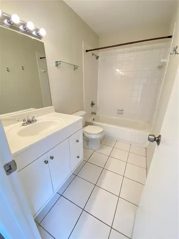 1835 SW 81st Avenue Davie FL 33324