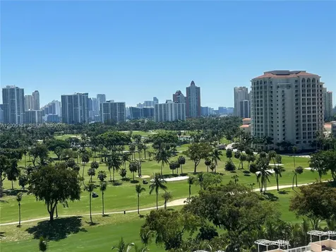 20301 W Country Club Drive Aventura FL 33180
