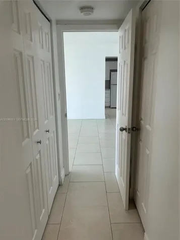 20301 W Country Club Drive Aventura FL 33180