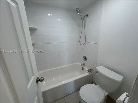 20301 W Country Club Drive Aventura FL 33180