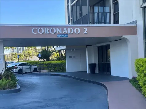 20301 W Country Club Drive Aventura FL 33180
