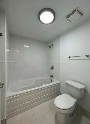 690 SW 1st Court Miami FL 33130