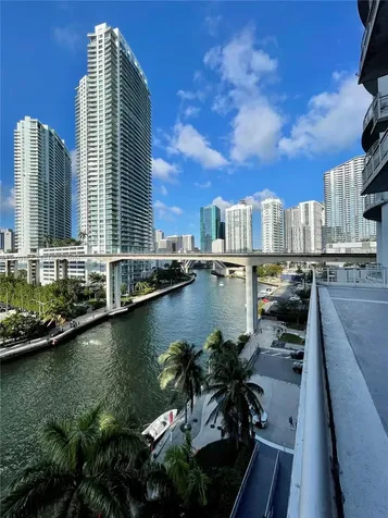 690 SW 1st Court Miami FL 33130