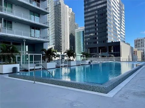 690 SW 1st Court Miami FL 33130