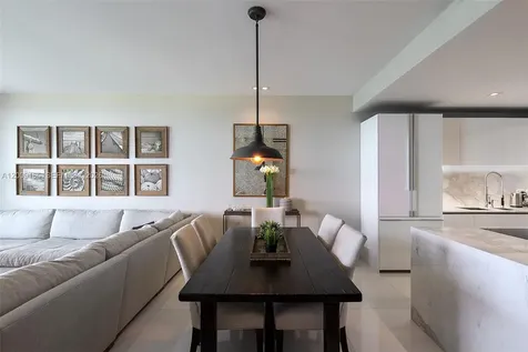 10201 Collins Avenue Bal Harbour FL 33154