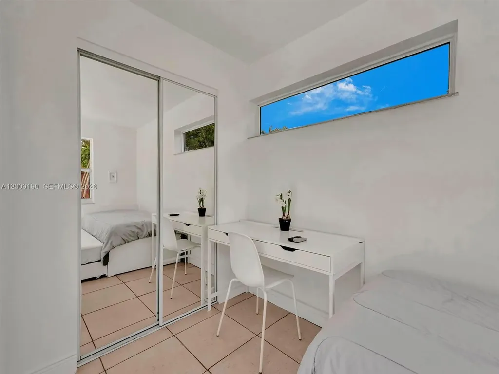 2461 SW 16th Court Fort Lauderdale FL 33312