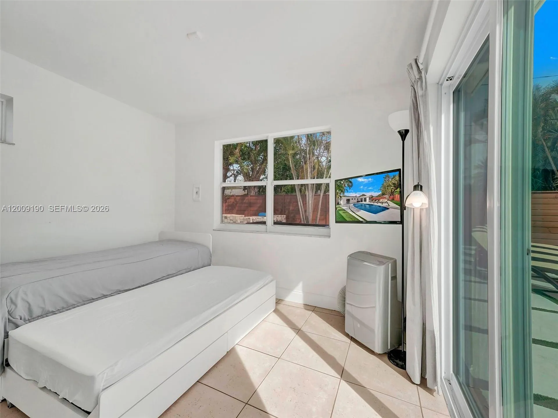 2461 SW 16th Court Fort Lauderdale FL 33312
