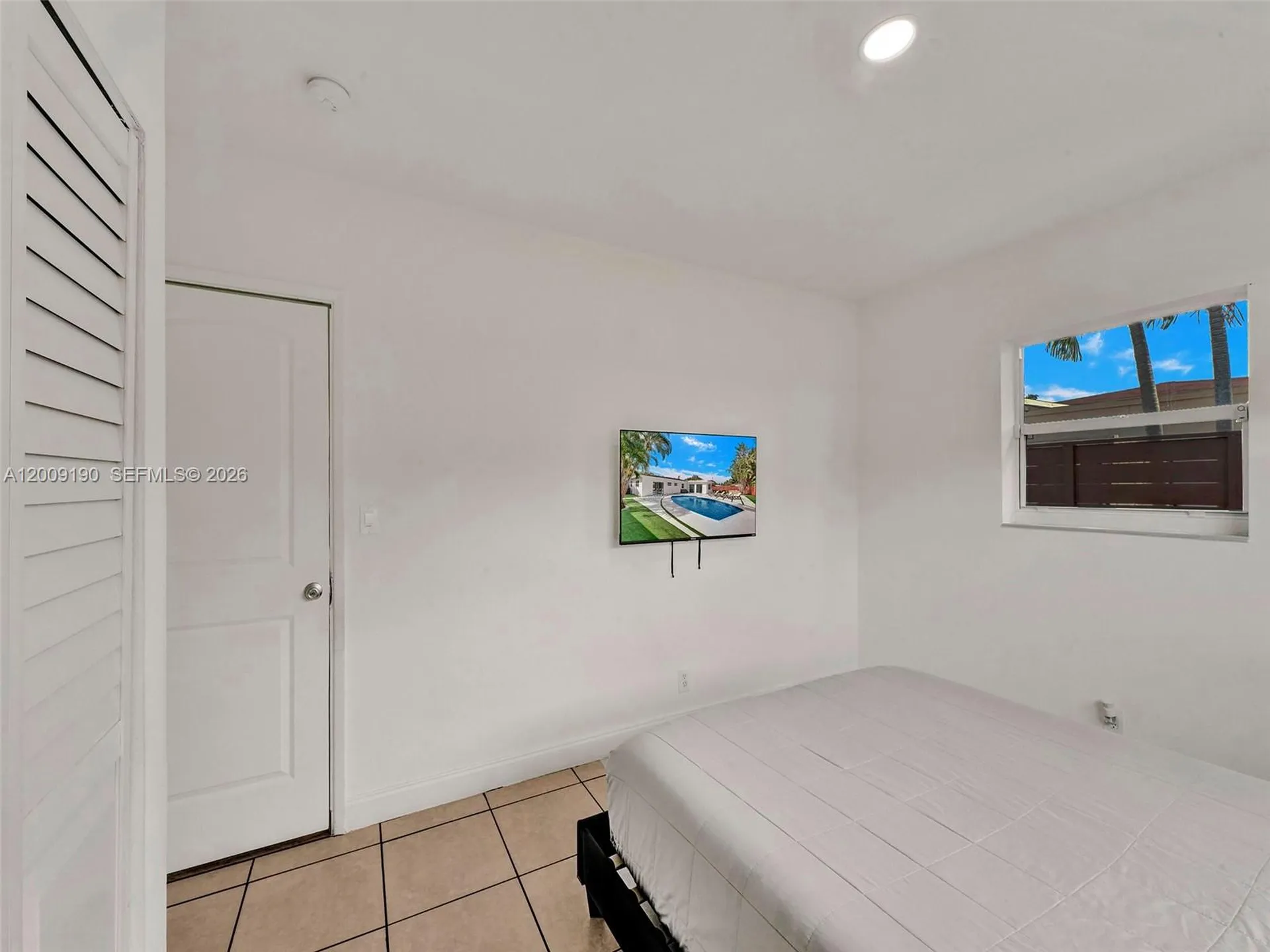 2461 SW 16th Court Fort Lauderdale FL 33312