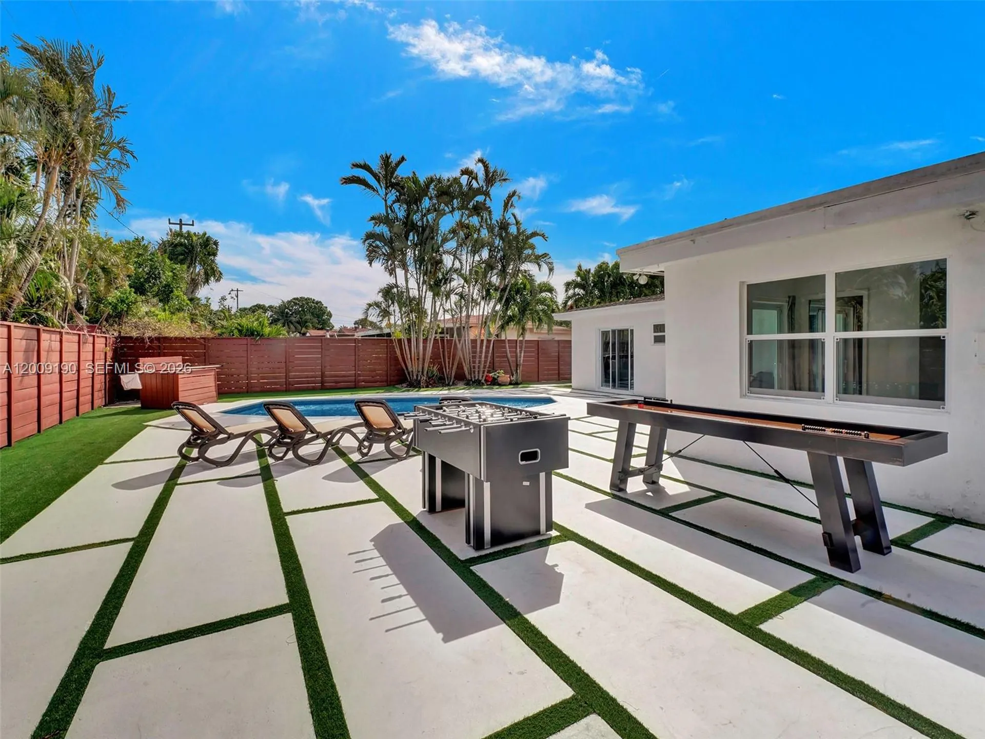 2461 SW 16th Court Fort Lauderdale FL 33312