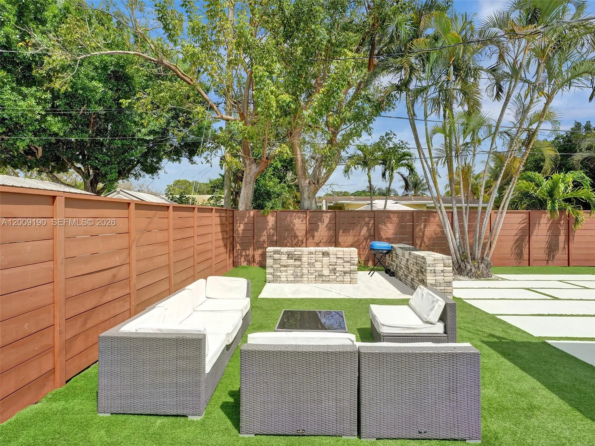 2461 SW 16th Court Fort Lauderdale FL 33312
