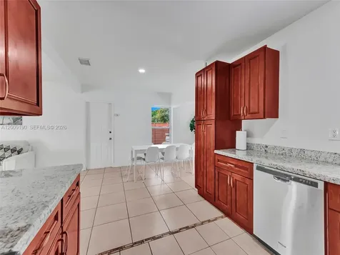 2461 SW 16th Court Fort Lauderdale FL 33312