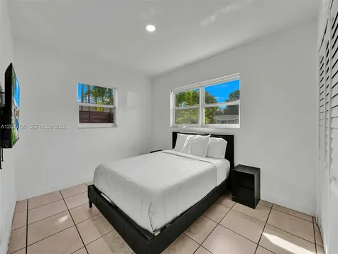 2461 SW 16th Court Fort Lauderdale FL 33312