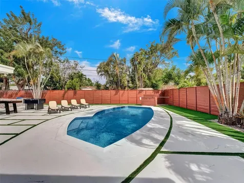 2461 SW 16th Court Fort Lauderdale FL 33312