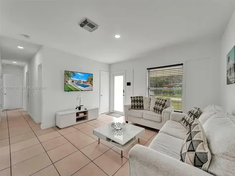 2461 SW 16th Court Fort Lauderdale FL 33312