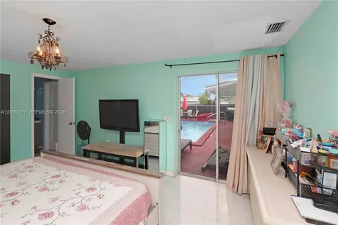 1762 NW 8th Avenue Homestead FL 33030