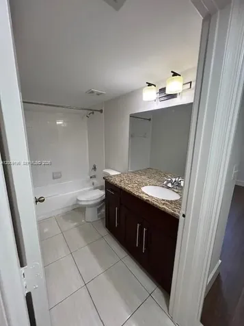 520 SW 111th Avenue Pembroke Pines FL 33025