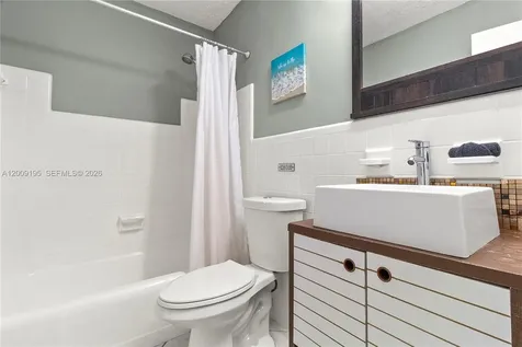 3024 NE 2nd Terrace Wilton Manors FL 33334