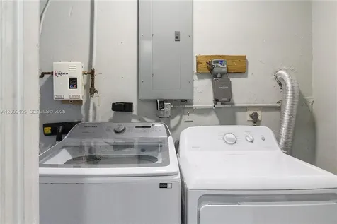 3024 NE 2nd Terrace Wilton Manors FL 33334