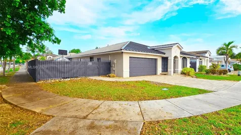 3796 SW 148th Court Miami FL 33185
