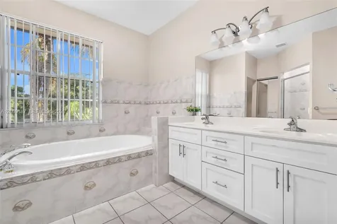 5040 W Willow Pond Road W West Palm Beach FL 33417