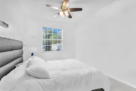 5040 W Willow Pond Road W West Palm Beach FL 33417