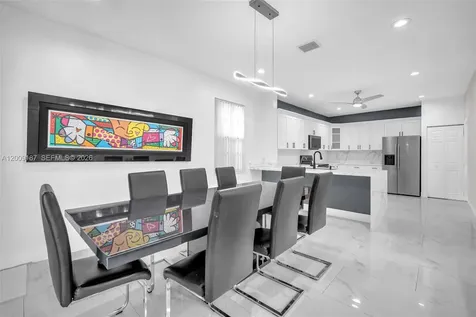 5040 W Willow Pond Road W West Palm Beach FL 33417