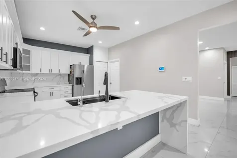 5040 W Willow Pond Road W West Palm Beach FL 33417