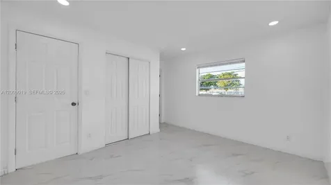 4285 SW 48th Court Dania Beach FL 33314