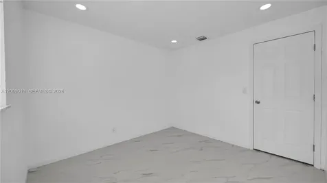 4285 SW 48th Court Dania Beach FL 33314
