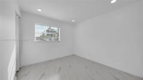 4285 SW 48th Court Dania Beach FL 33314
