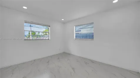 4285 SW 48th Court Dania Beach FL 33314