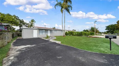4285 SW 48th Court Dania Beach FL 33314