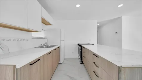 4285 SW 48th Court Dania Beach FL 33314