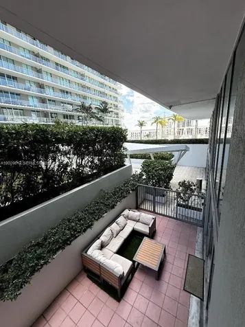 1111 SW 1st Avenue Miami FL 33130