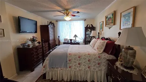 1101 Colony Point Circle Pembroke Pines FL 33026