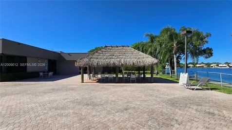 1101 Colony Point Circle Pembroke Pines FL 33026
